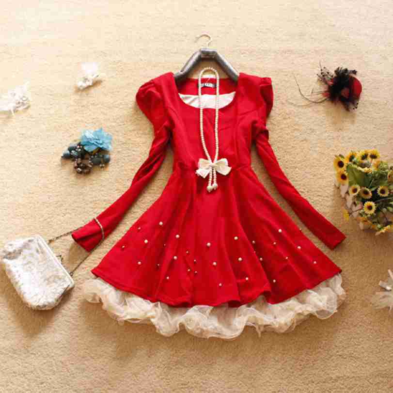 气质长袖波浪珍珠裙摆