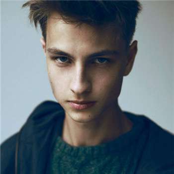 男生霸气范儿欧美范头像