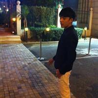 欧美霸气拿枪男头像