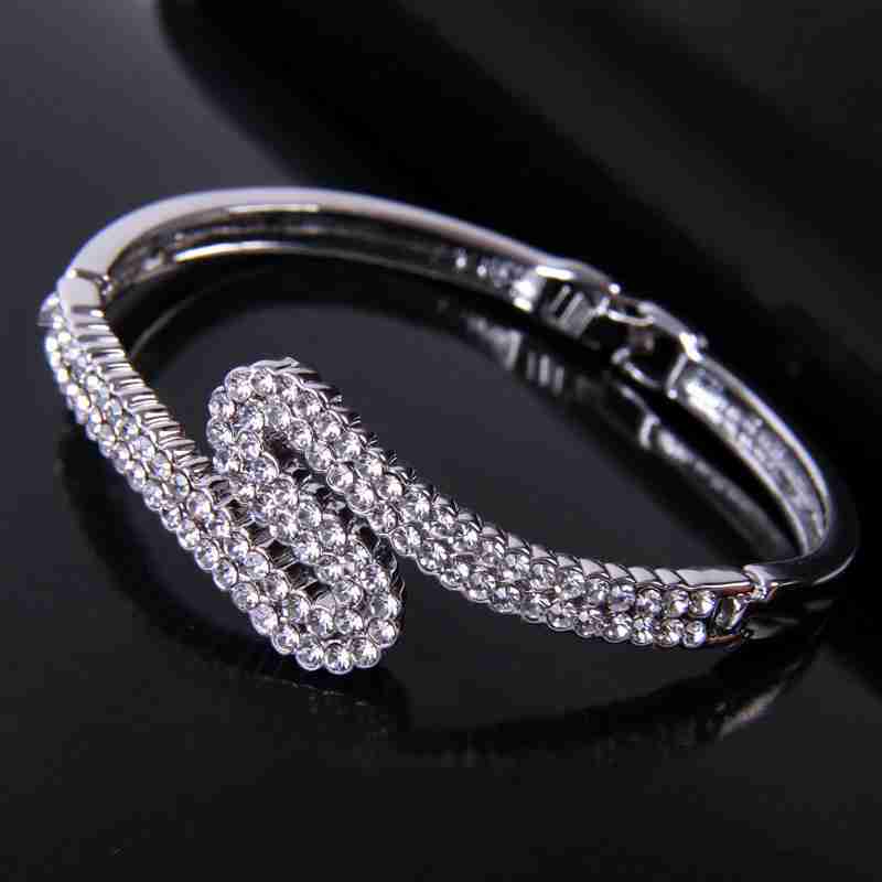 气质女王镶钻复古精致高雅银色手镯