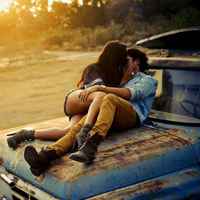 欧美情侣享受生活的唯美头像