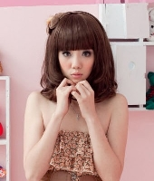 气质女生甜美可爱波波头