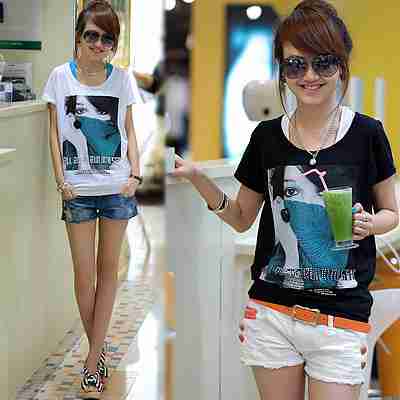 短发女孩卖火柴