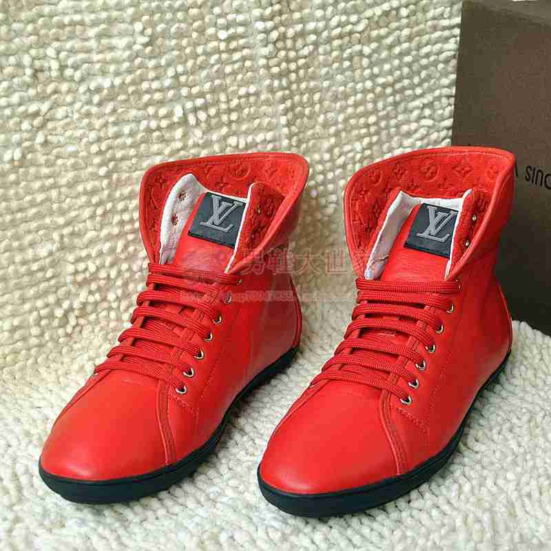 外贸女休闲鞋大牌学院英伦风水钻珍珠小熊公仔