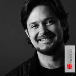 人物头像图片黑白