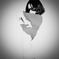 我的黑白世界谁懂女生黑白头像颓废高清大图