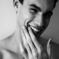 高清黑白头像_黑白头像