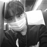 黑白图男男生头像