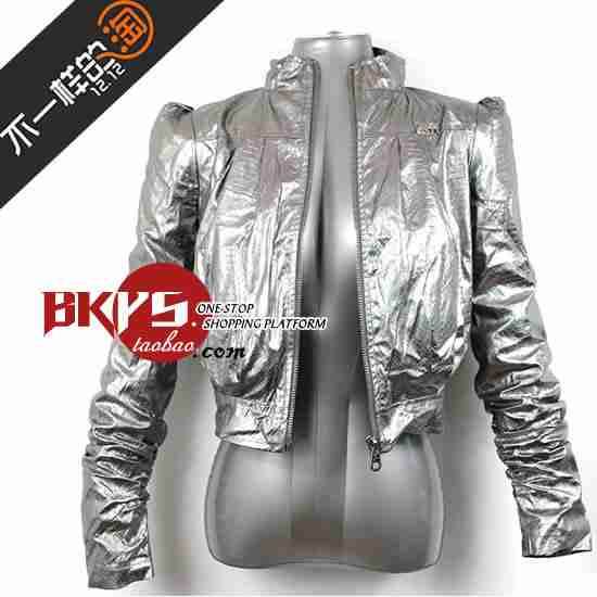 简约时尚短裤小皮衣