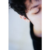 气质帅哥欧美头像迅雷|气质帅哥正面全身头像|女生们