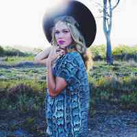 沉浸在意境中的欧美