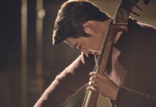 帅哥黑白背影图片大全