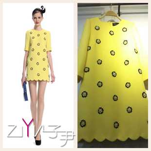 纯色显瘦优质时尚气质收腰