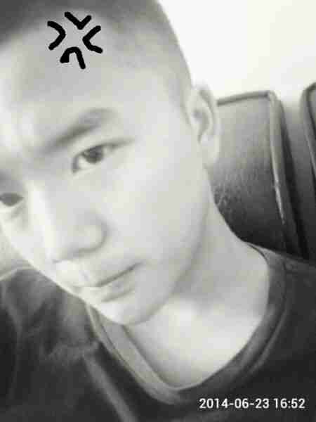 喜黑白照_帅哥吧_