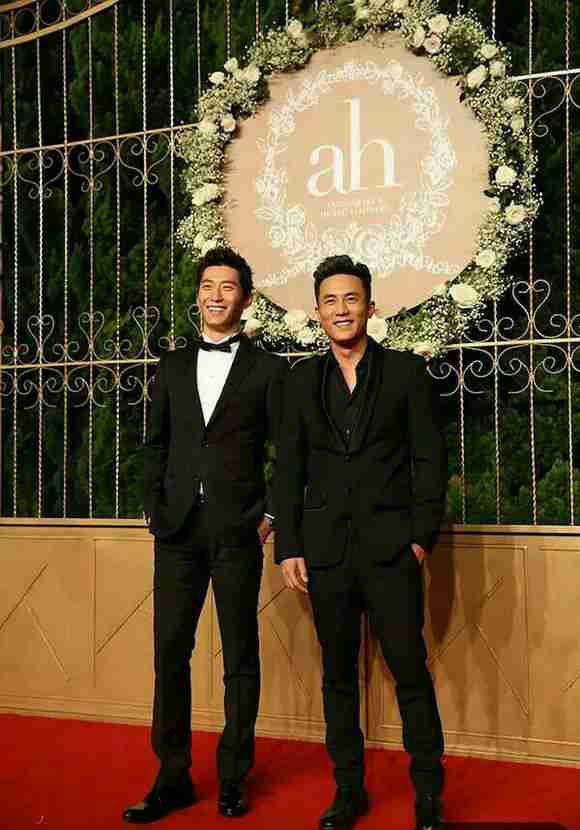 窦骁&杜淳两大帅哥往那儿一站