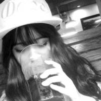 一男一女微信头像情侣带字的