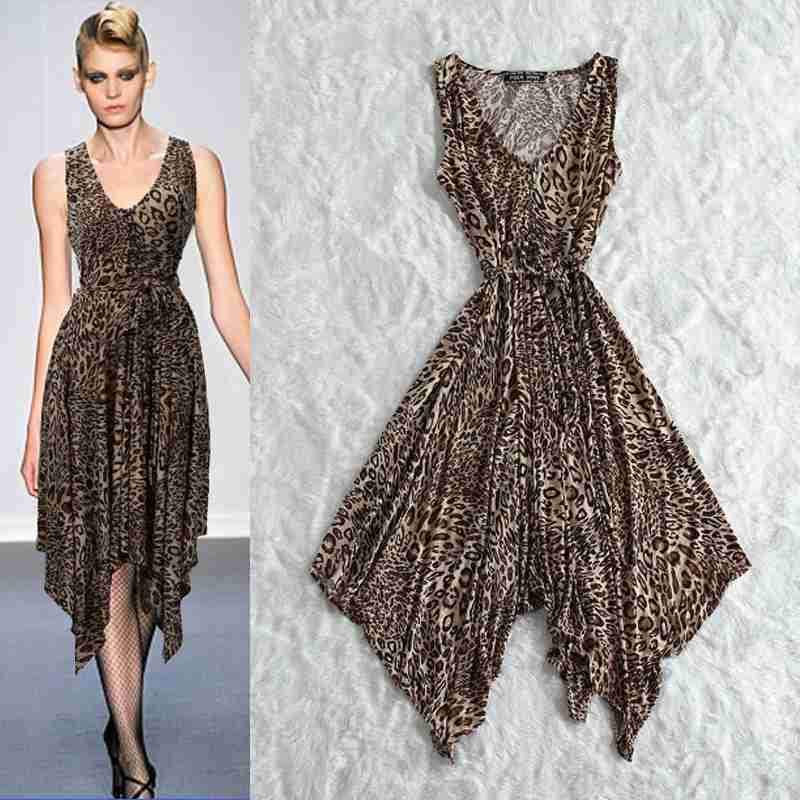 欧美街拍拗造型性感豹纹深v领无袖不规则裙摆高腰