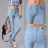 浅色欧美牛仔裤