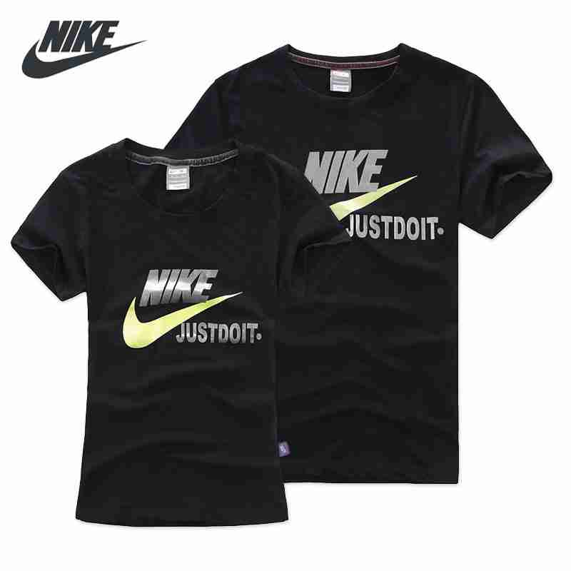 多图耐克黑色t恤