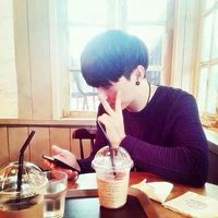 好看的意境lomo男生头像