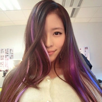 女生染发染什么颜色好看勒?