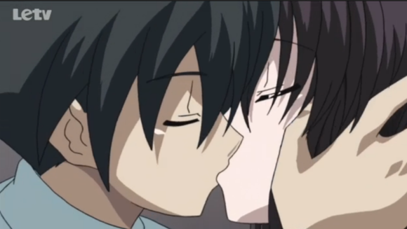 我就是那个来发动漫里告白接吻图片的人