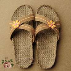 轻松熊毛拖鞋蒙奇奇