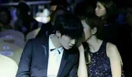 揭邓紫棋黑历史与张杰接吻