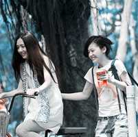 中凌乱的线闺蜜