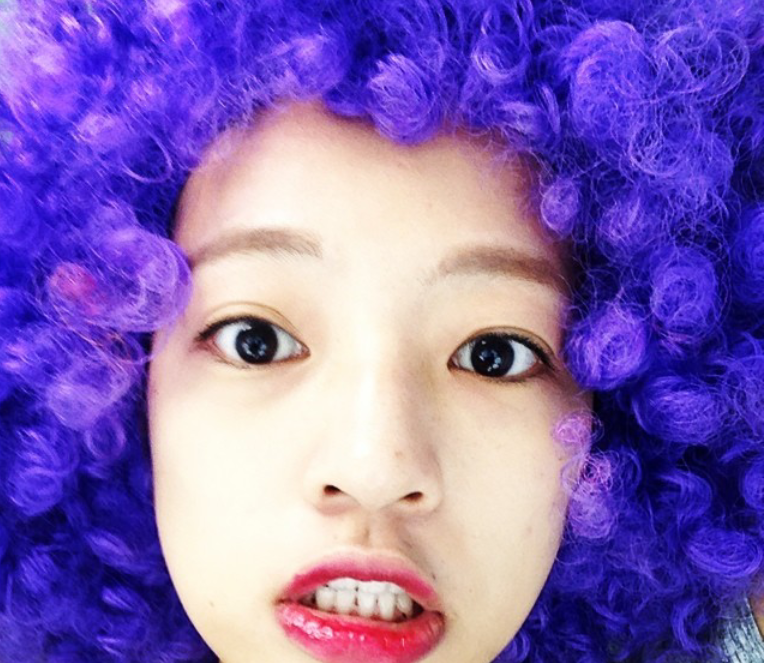 弯成一条桥女生头像