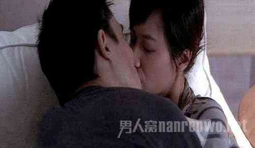 伤城中梁朝伟亲吻徐静蕾足有五次之多