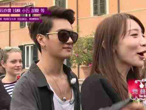 完美邂逅首发mv超唯美邂逅拥抱亲吻画面曝光