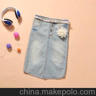 无论是逛街还是海边