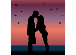 海边接吻的情侣