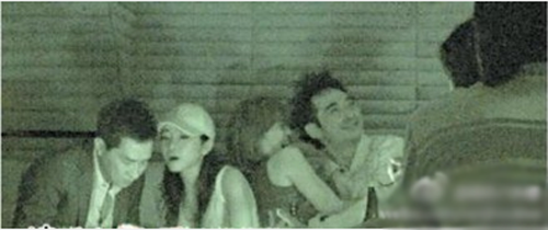 连张家辉也站出来吻