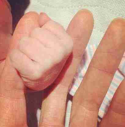 易建联还放出了两张