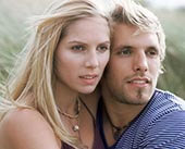 亲密年轻情侣高清图片下载