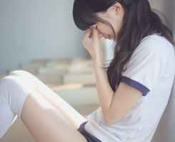 最拽伤感微信头像