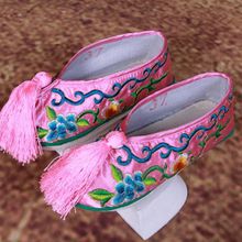 缎面古装鞋清朝宫装鞋子花盆鞋格格旗鞋宫锁