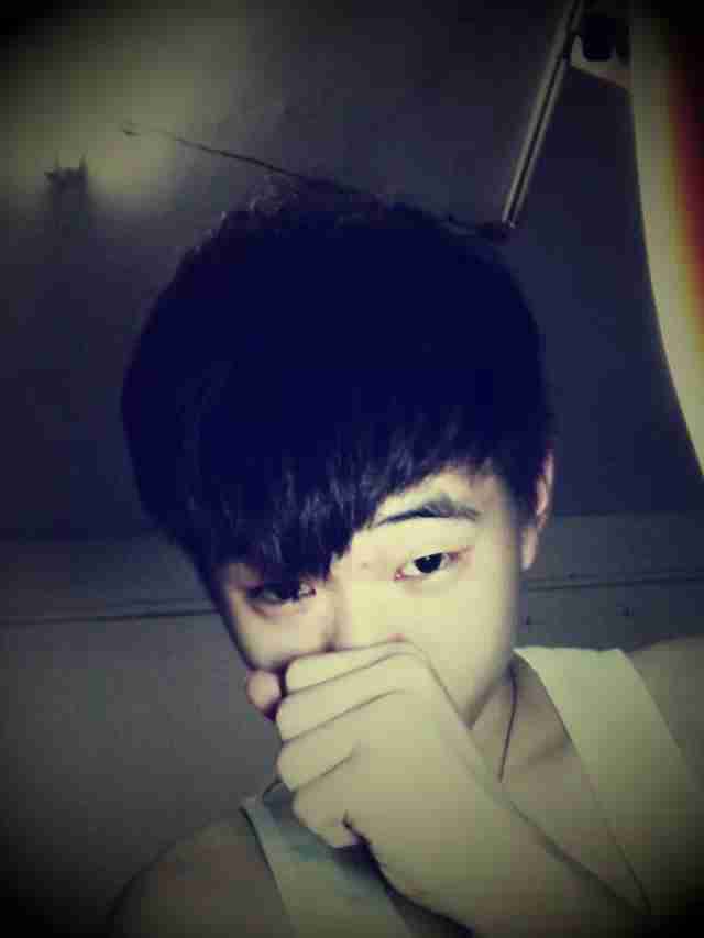 高清美男伤感图片原来是美男啊高清下载