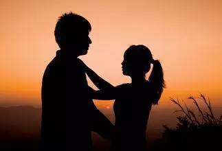 除夕跨年空间说说男生伤感图片