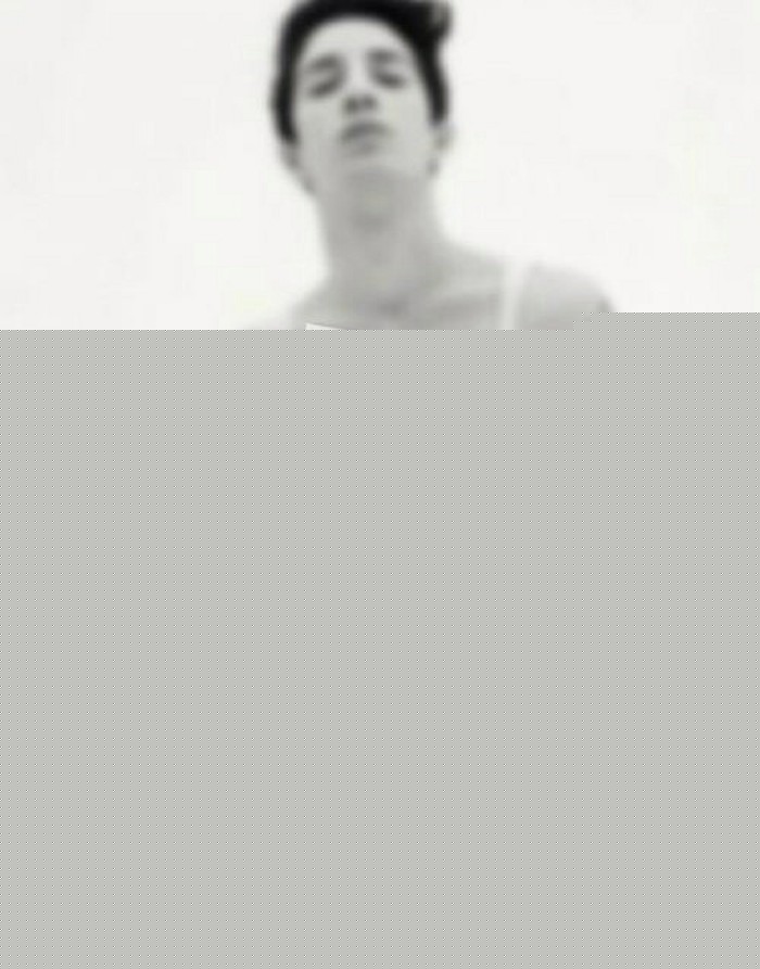 伤感图片男生带字黑白