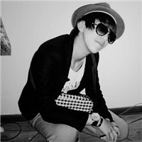 个性签名女生打男生是撒娇