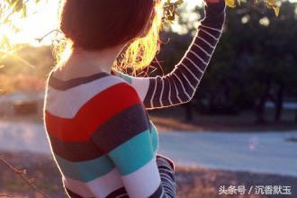 唯美女生背影图片伤感意境大全