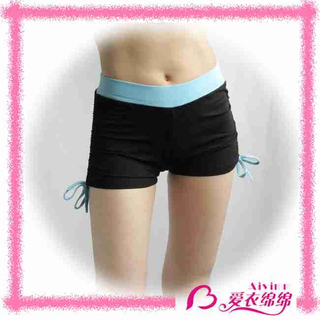 抽绳短裤健美操