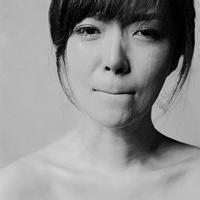 伤感美女流泪微信头像