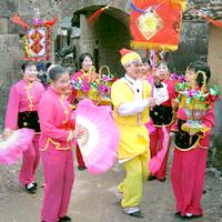 与通天寨猎户儿子结为夫妻