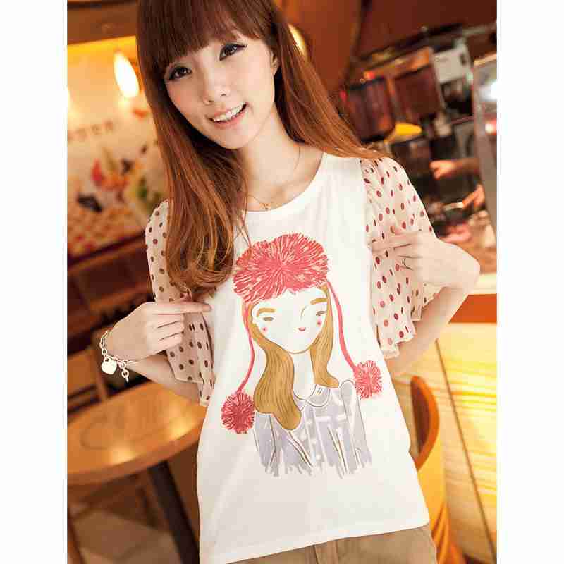 甜美卡通美女头像喇叭袖上衣