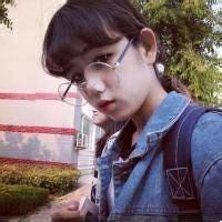 微信头像女生圆框眼镜