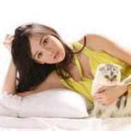 大眼睛美女陈乔恩微博